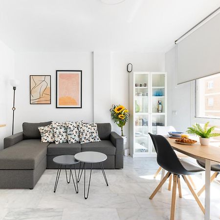 Wintowinrentals Quiet Apartment, Good Location, Free Parking Malaga Zewnętrze zdjęcie
