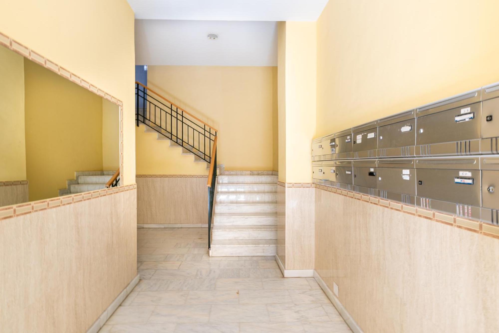 Wintowinrentals Quiet Apartment, Good Location, Free Parking Malaga Zewnętrze zdjęcie