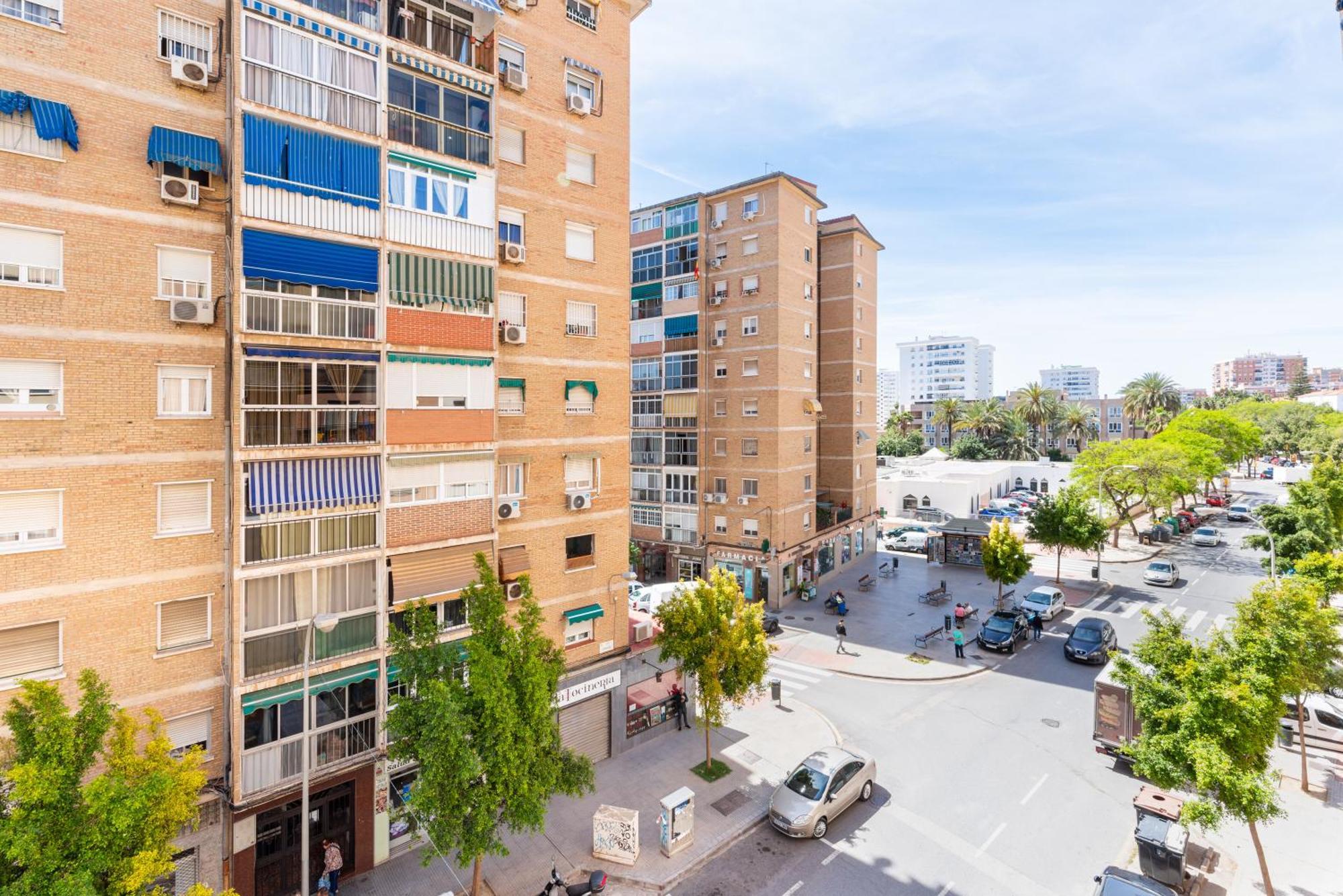 Wintowinrentals Quiet Apartment, Good Location, Free Parking Malaga Zewnętrze zdjęcie